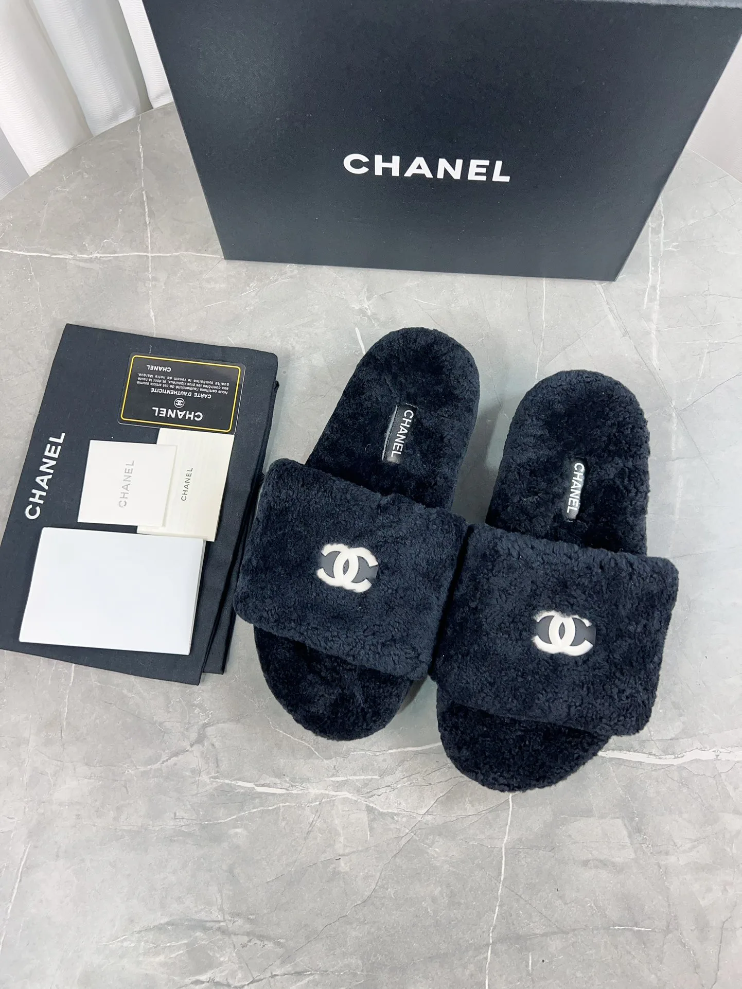 Тапочки Женские Chanel 59300