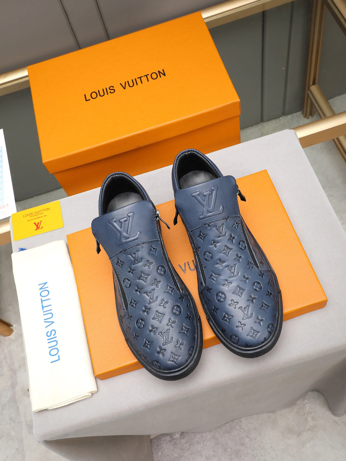 Кроссовки Мужские Louis Vuitton 1277016