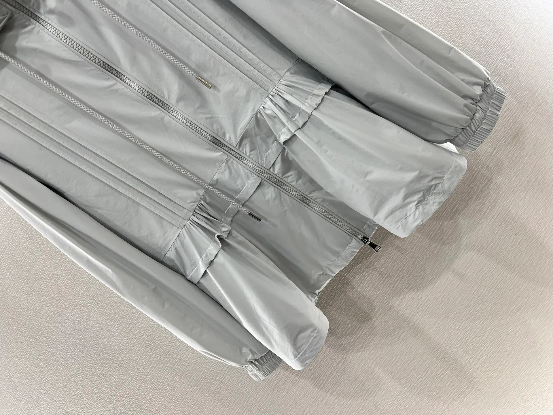 Куртки И Пуховики Женские Moncler 34019