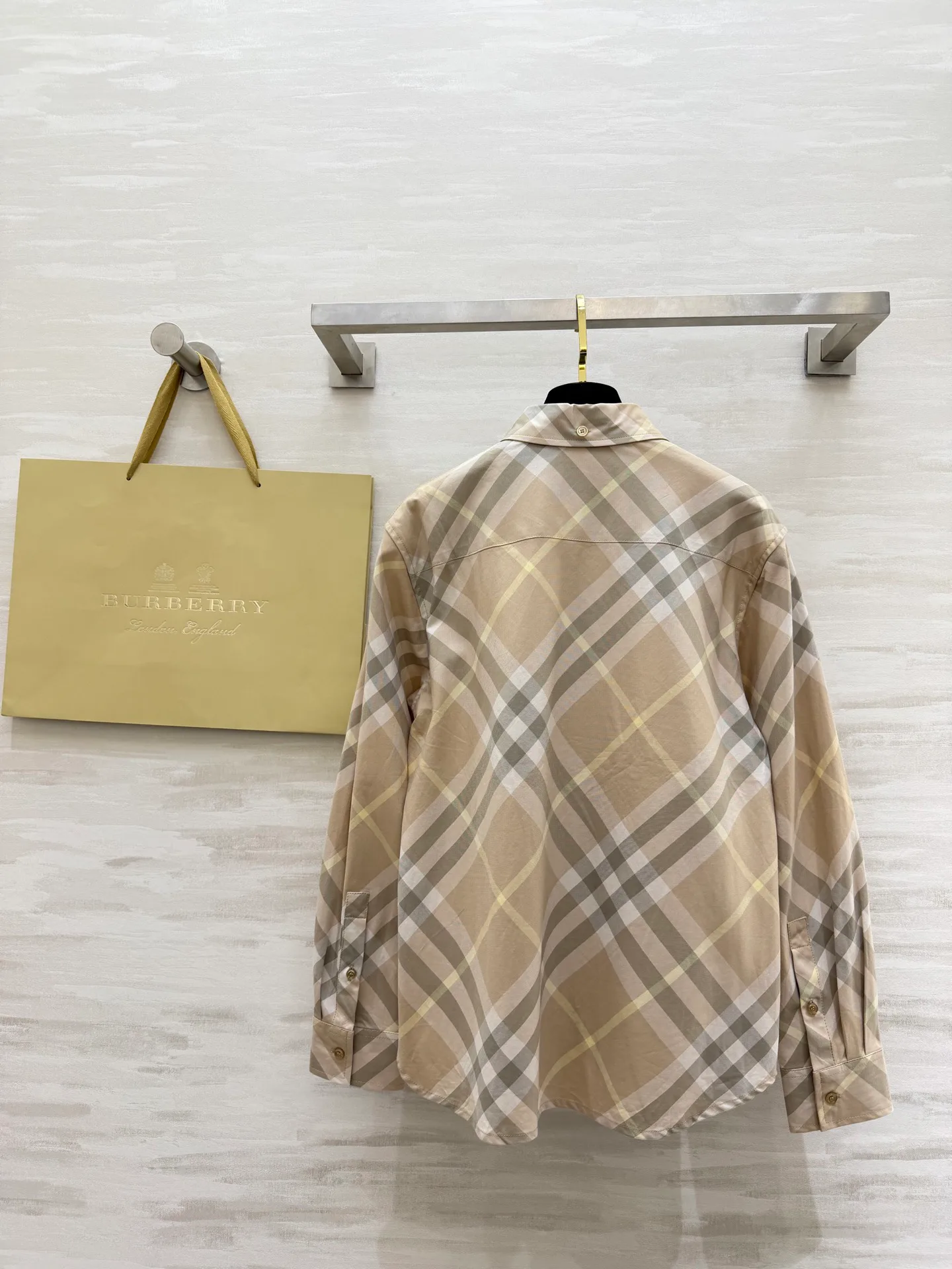 Рубашки Женские Burberry 10117678