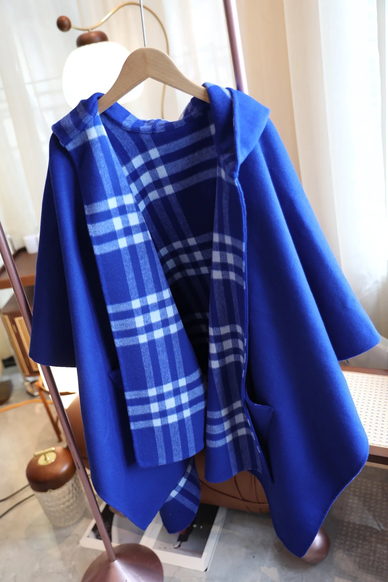 Пальто Женские Burberry 11654353