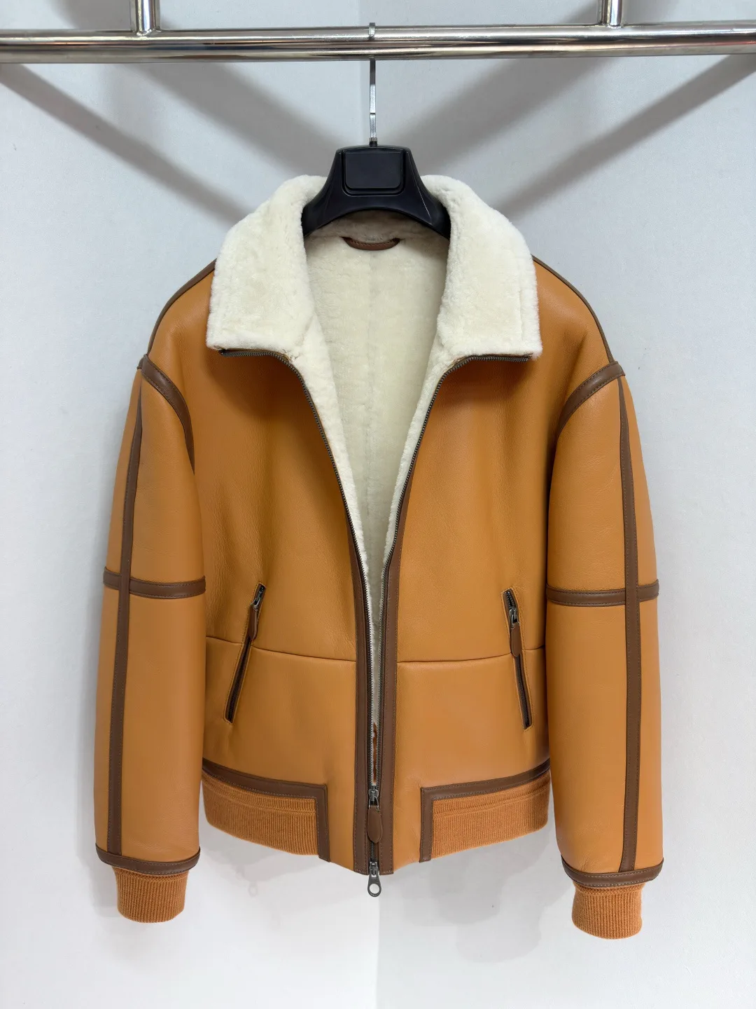 Кожаные Куртки И Дублёнки Мужские Loro Piana 1059568