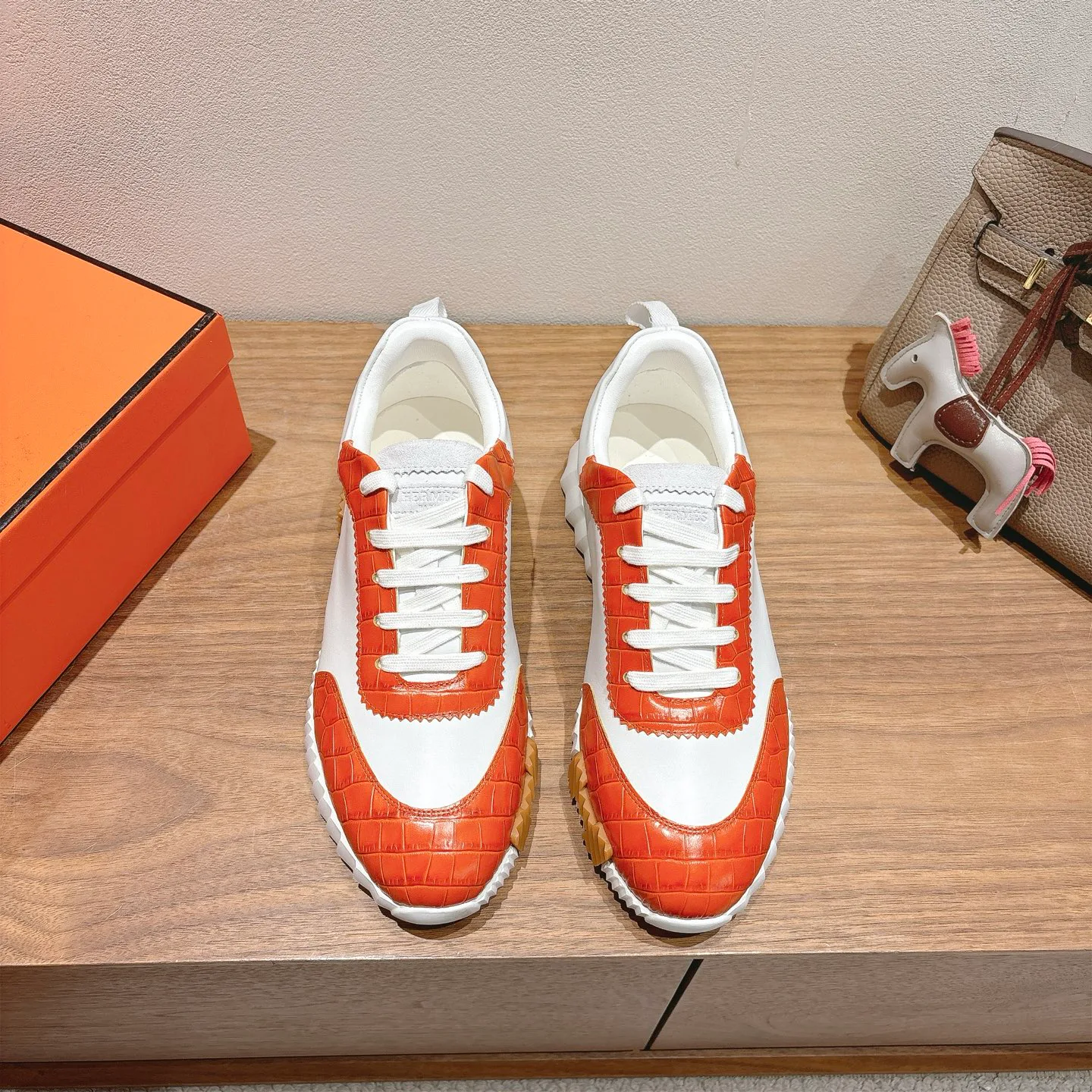 Кроссовки Женские Hermes 9915100