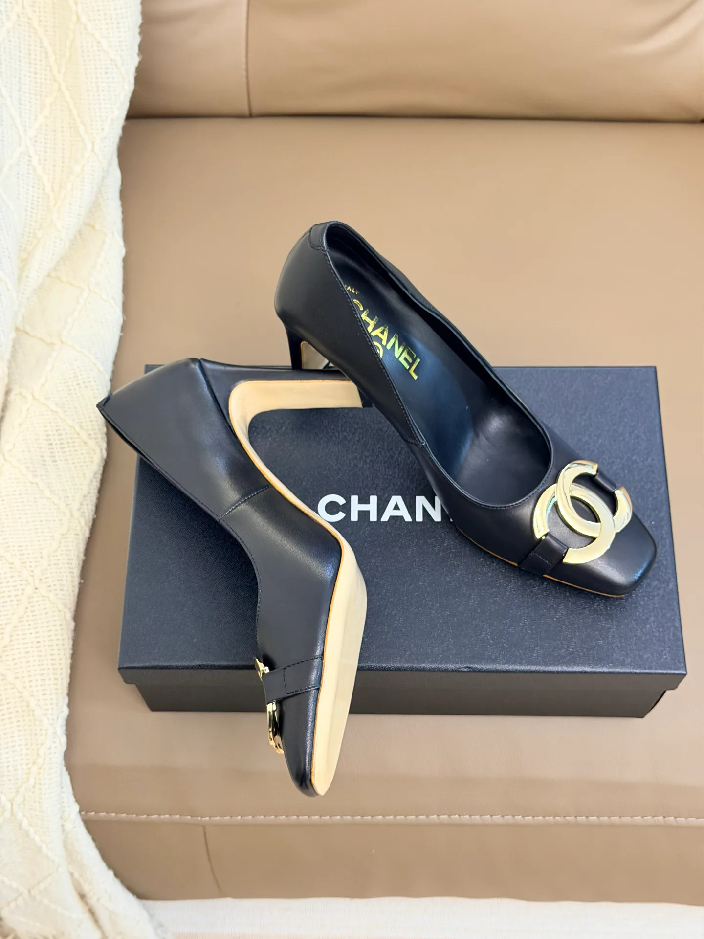 Туфли Женские Chanel 17510600