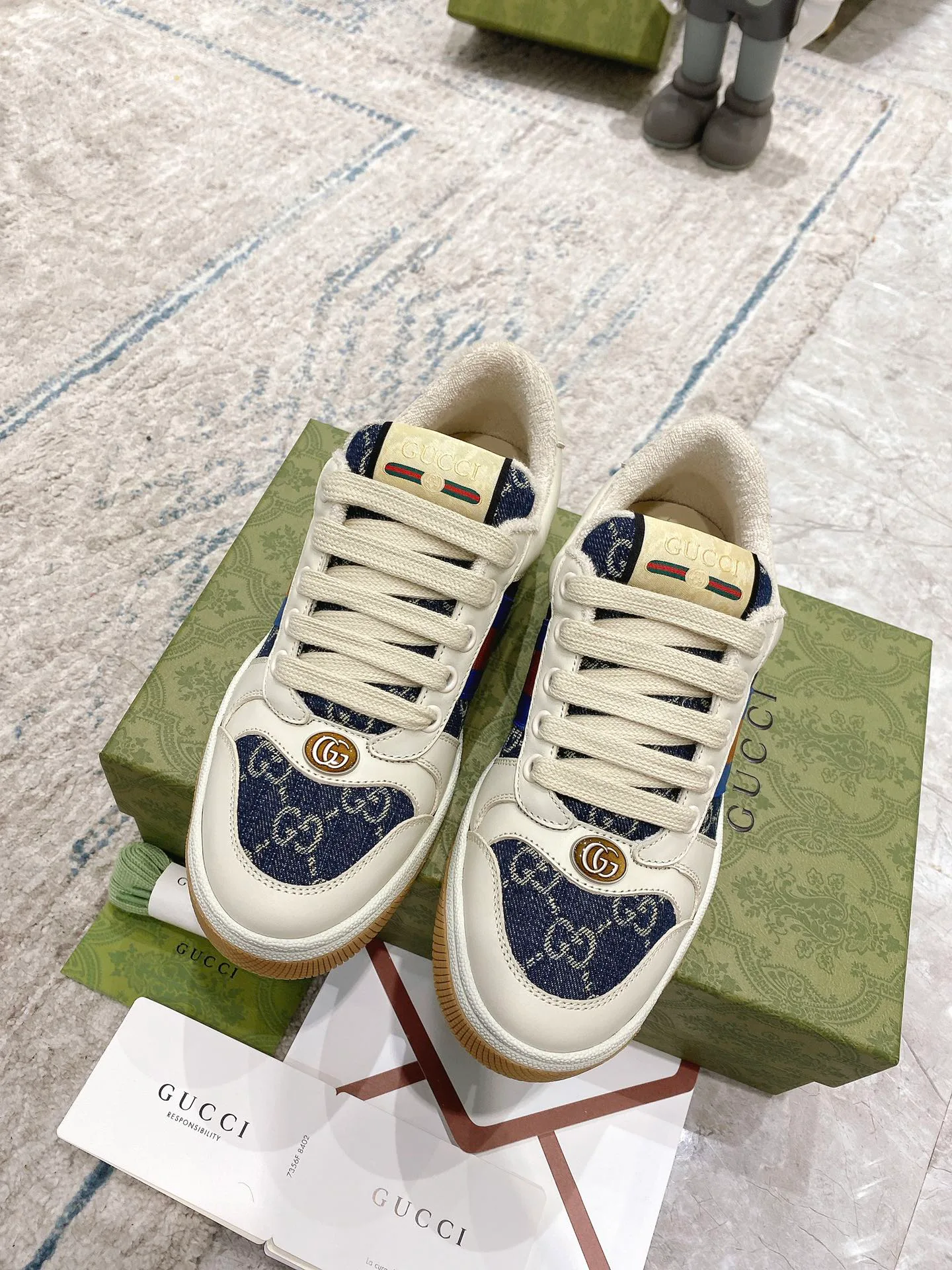 Кроссовки Женские Gucci 944990