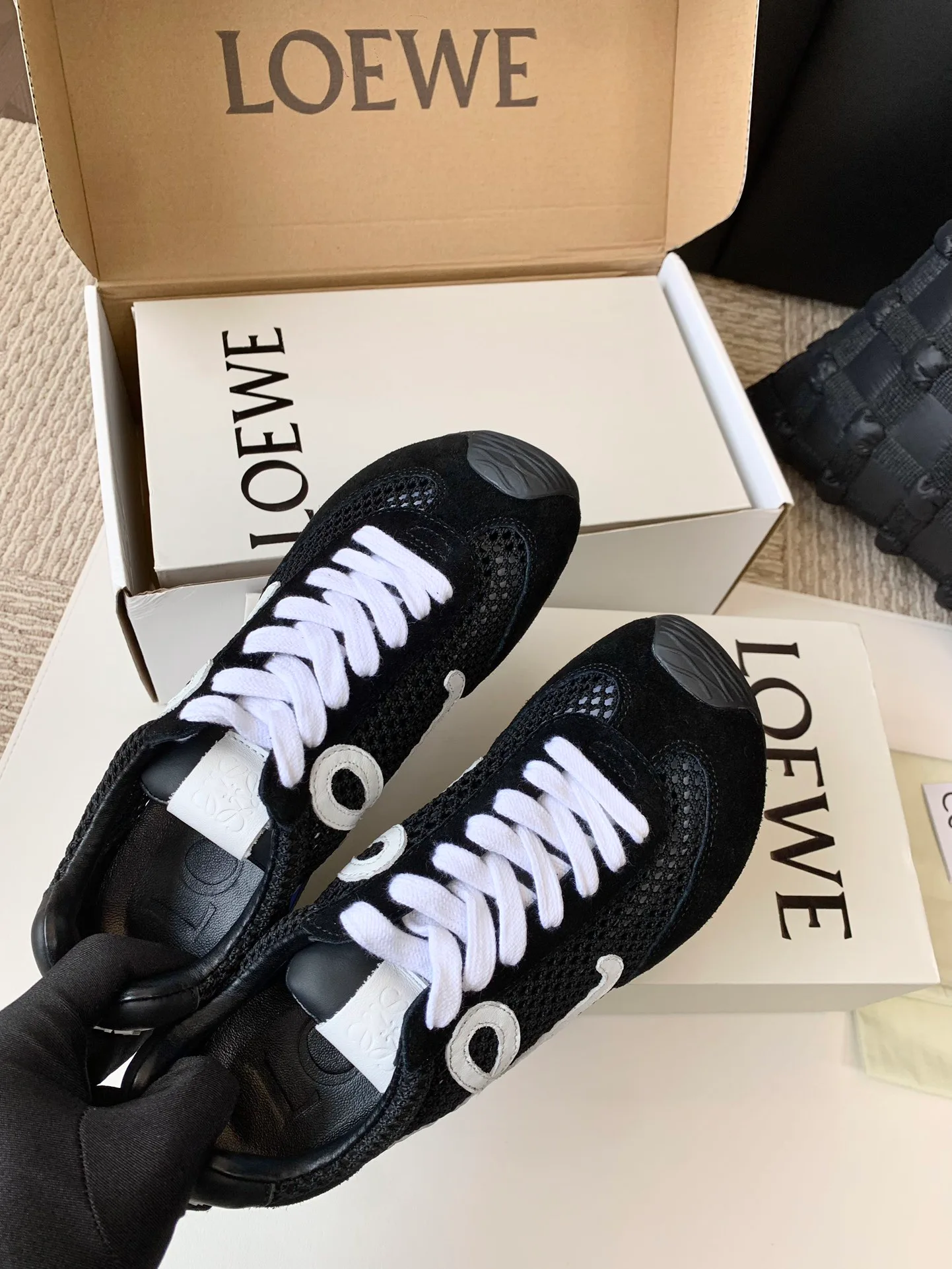 Кроссовки Женские Loewe 17539006