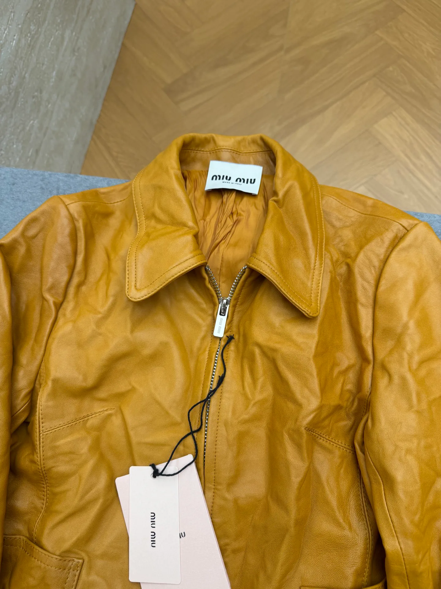 Кожаные Куртки И Дублёнки Женские Miu Miu 17998803