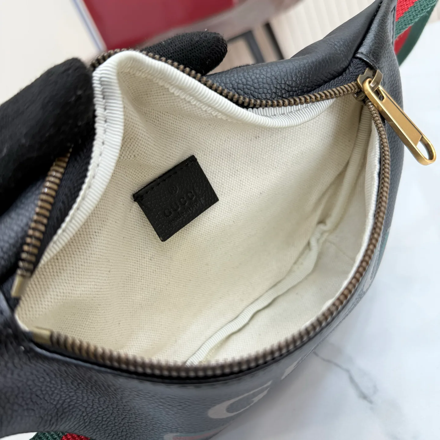 Поясные Сумки Женские Gucci 11704054