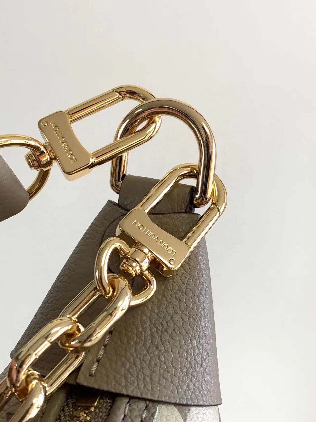 Сумки На Ремне Женские Louis Vuitton 11311826