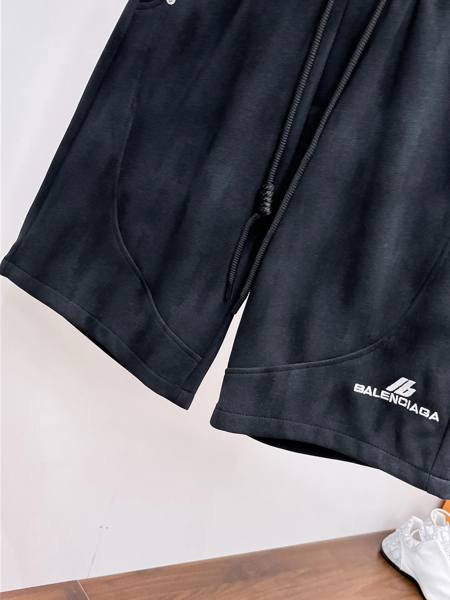 Шорты Мужские Balenciaga 13417568