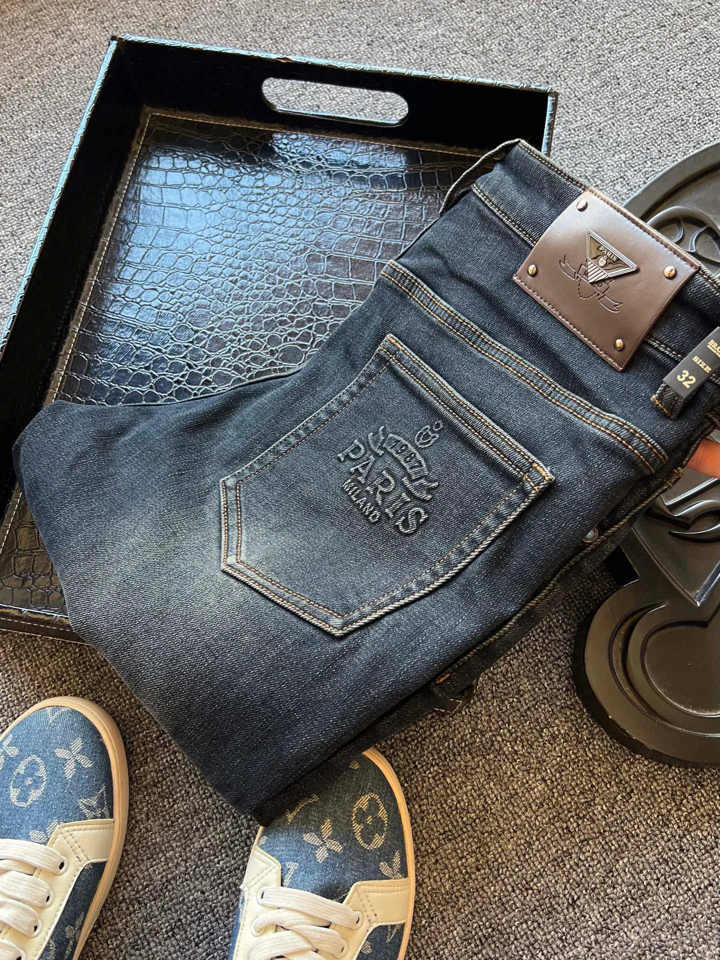 Джинсы Мужские Prada 435338