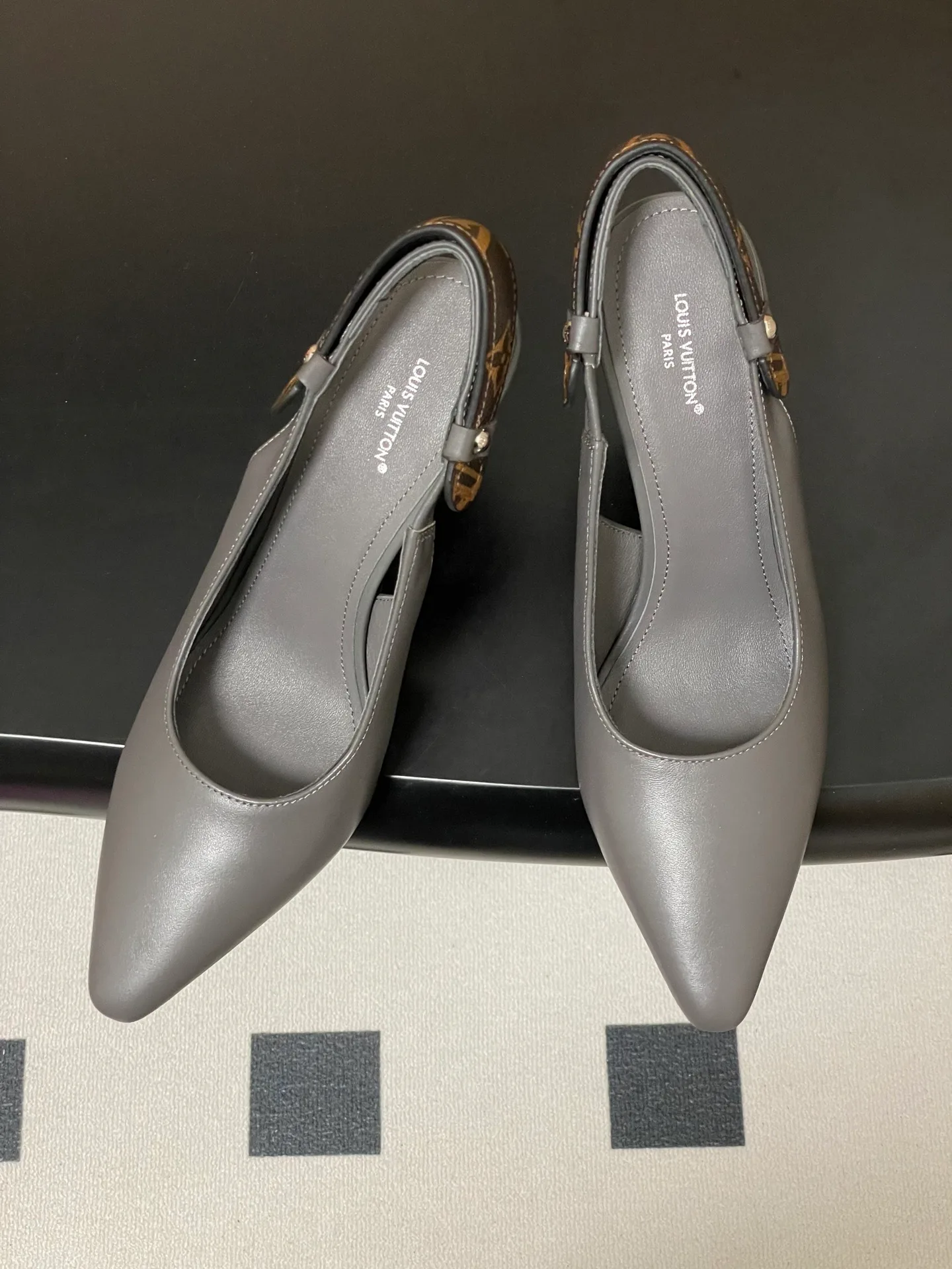 Туфли Женские Louis Vuitton 668701