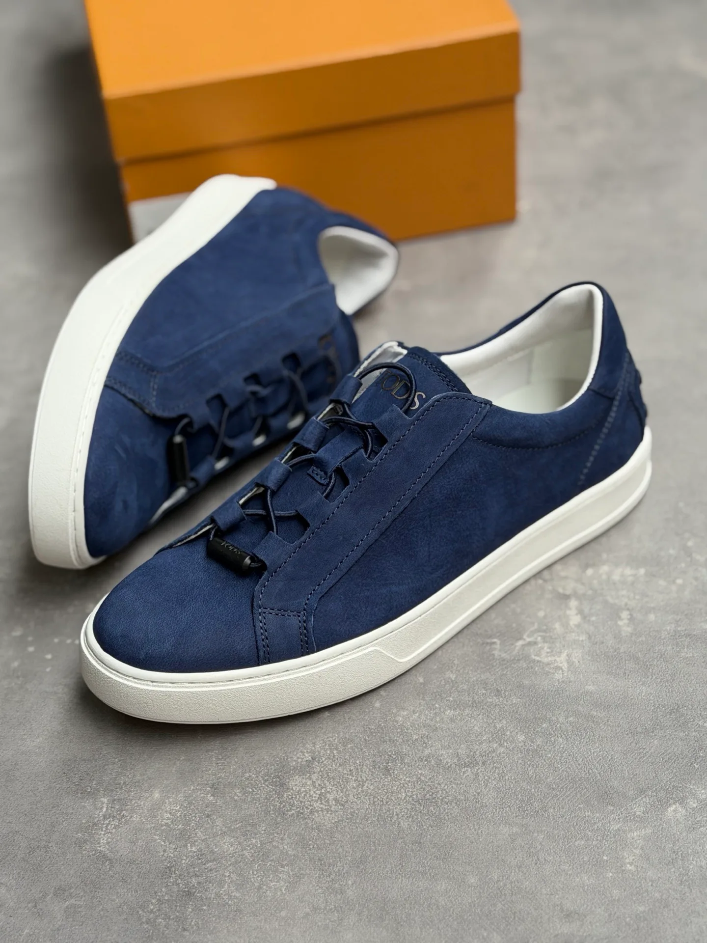 Кроссовки Мужские Tod's 18995609