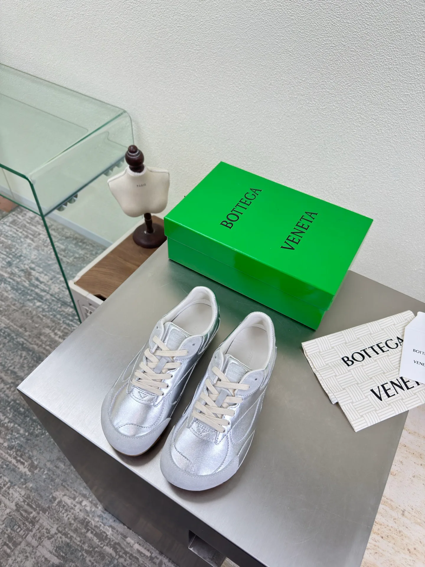 Кроссовки Женские Bottega Veneta 399220