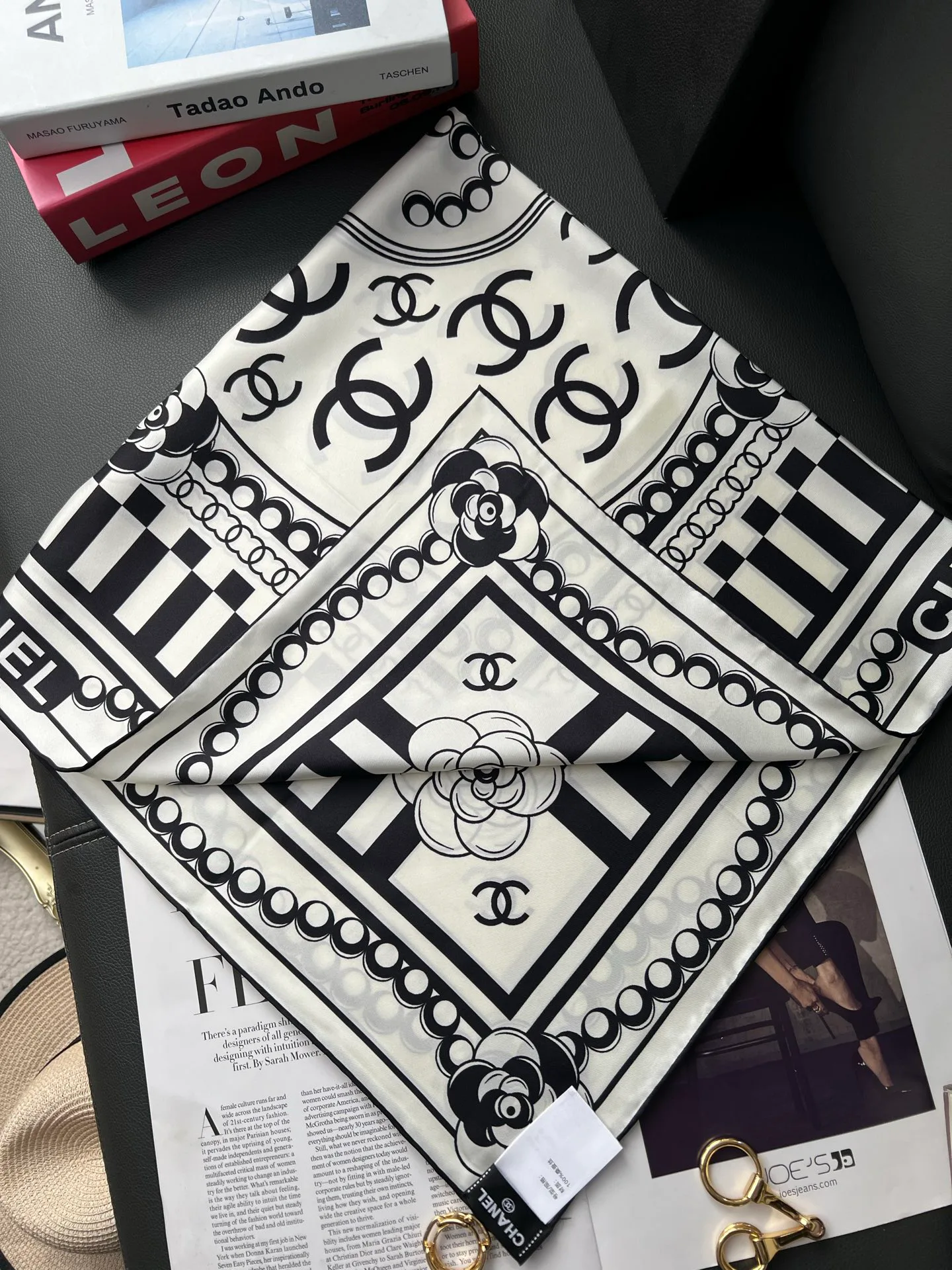 Платки Chanel 13416567