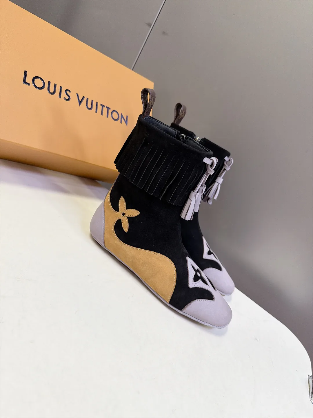 Ботильоны Женские Louis Vuitton 18765192