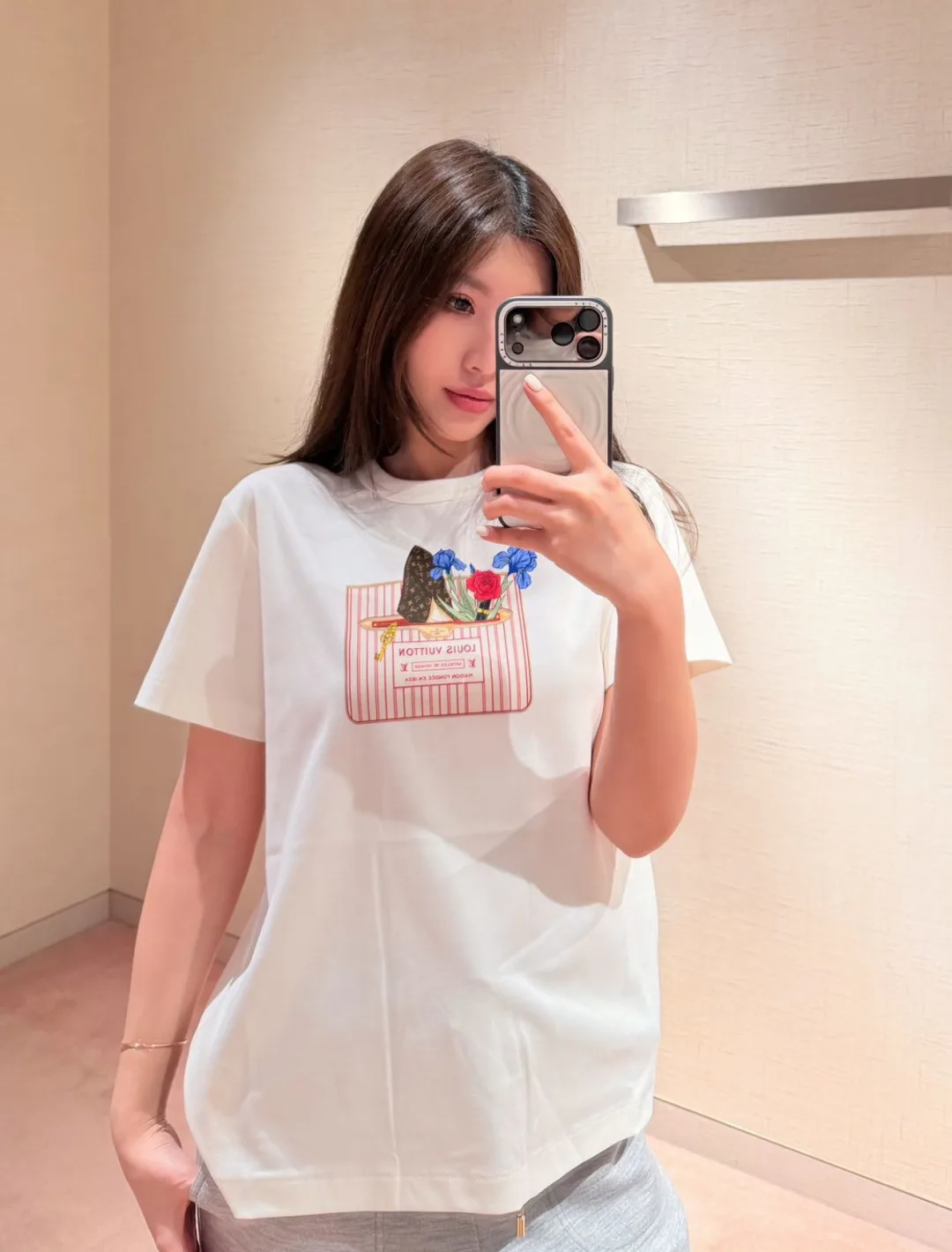 Футболки Женские Louis Vuitton 16996612