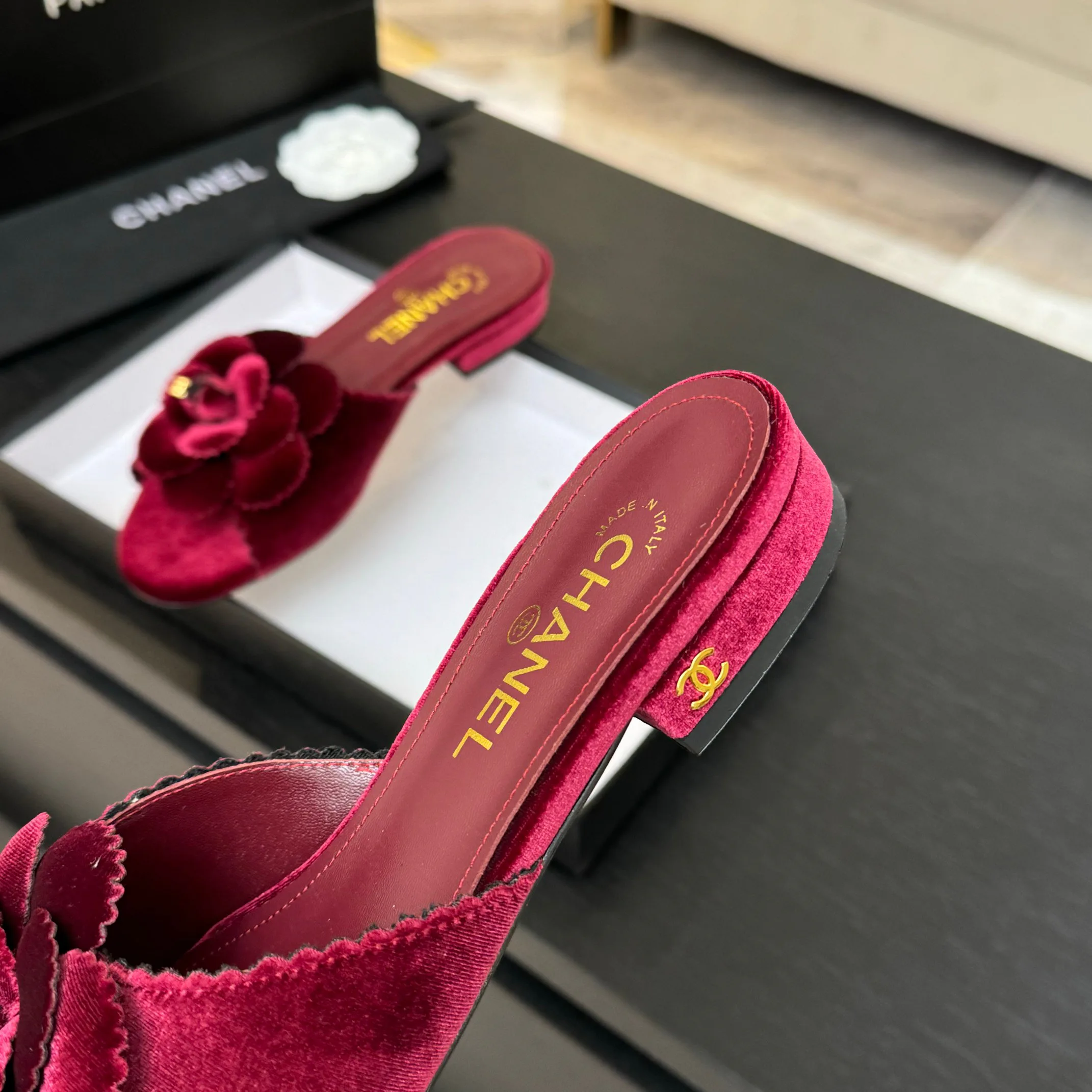 Шлепанцы Женские Chanel 53400