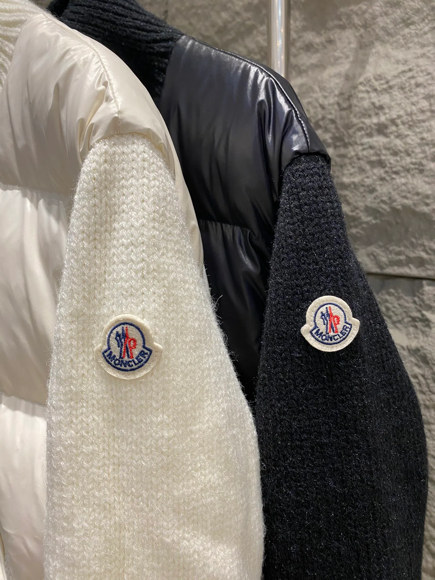 Куртки И Пуховики Женские Moncler 17964607