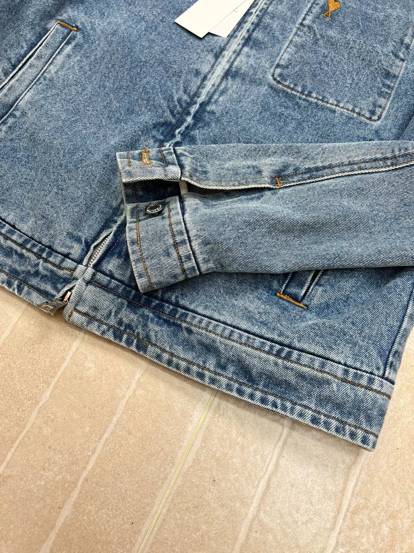 Куртки И Пуховики Женские Ami Paris 389804