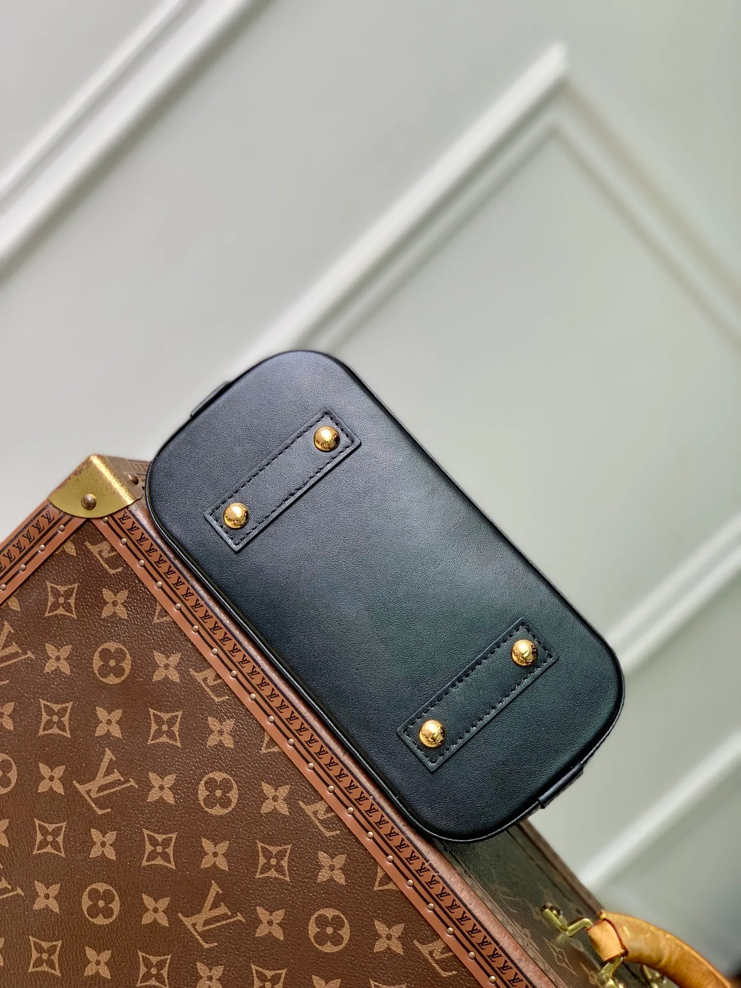 Классические Сумки Женские Louis Vuitton 18147456