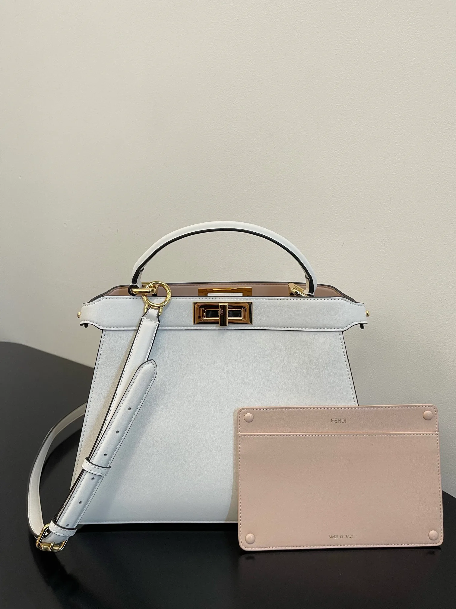 Классические Сумки Женские Fendi 13234510