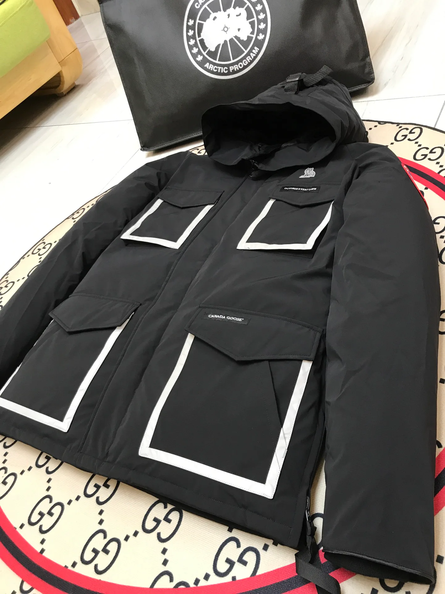 Куртки И Пуховики Женские Canada Goose 1294378