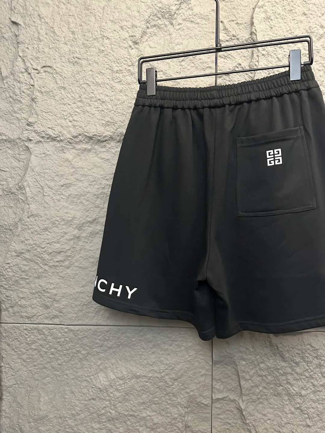 Шорты Женские Givenchy 12773392