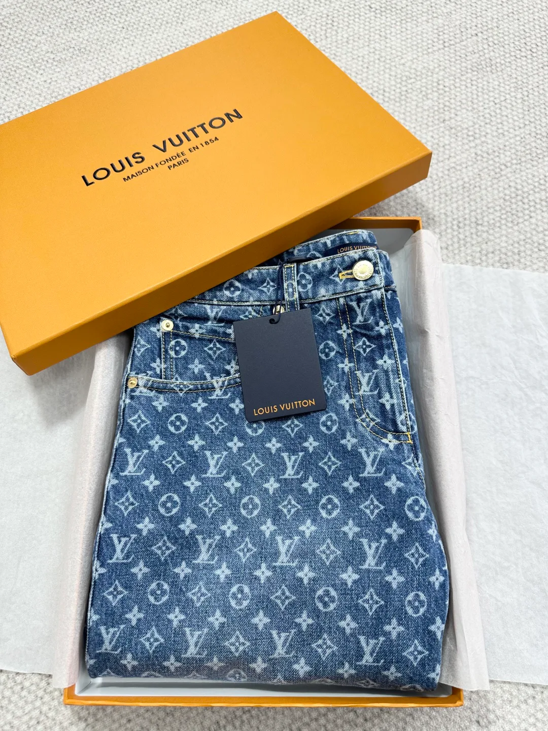 Джинсы Женские Louis Vuitton 4627540