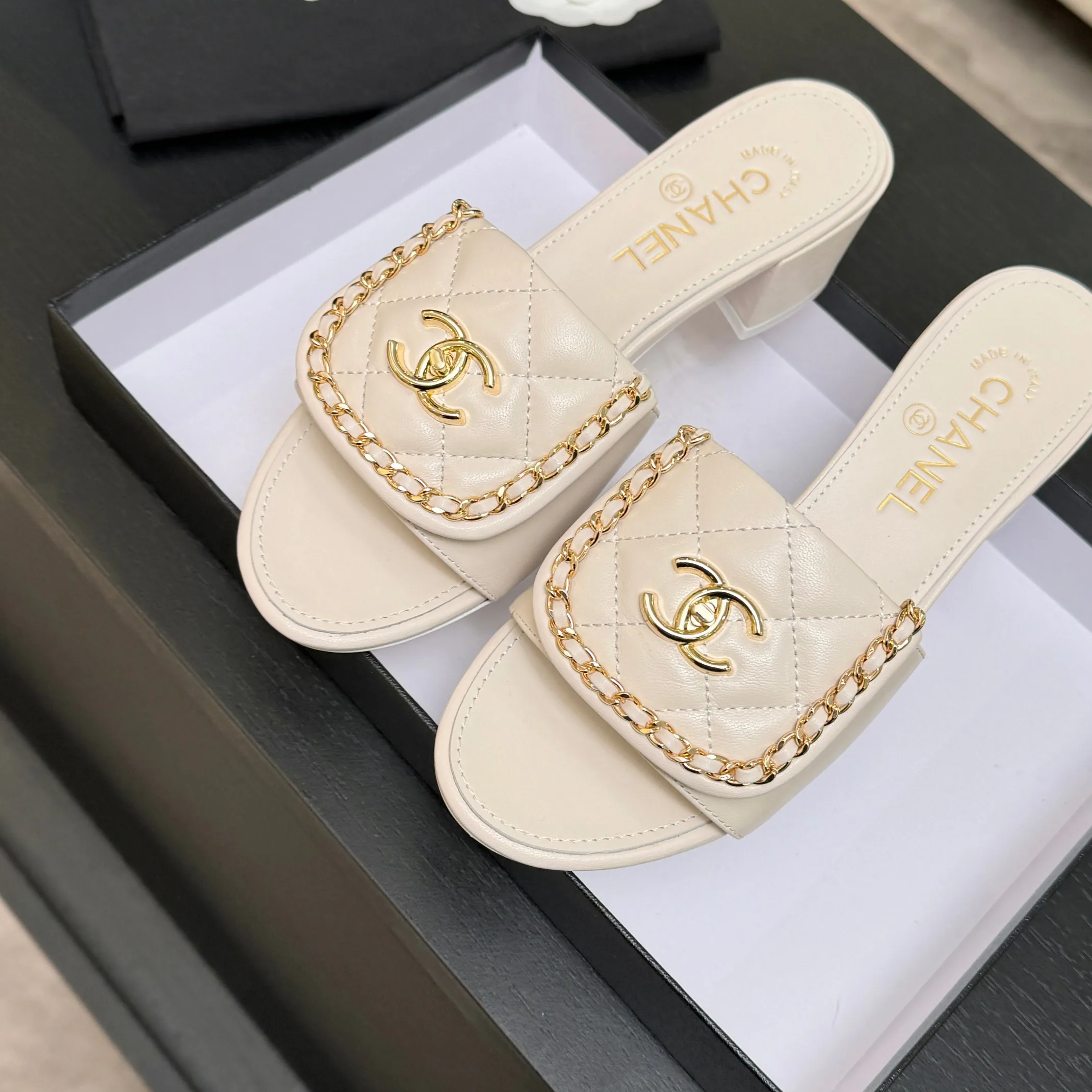 Босоножки Женские Chanel 1468210