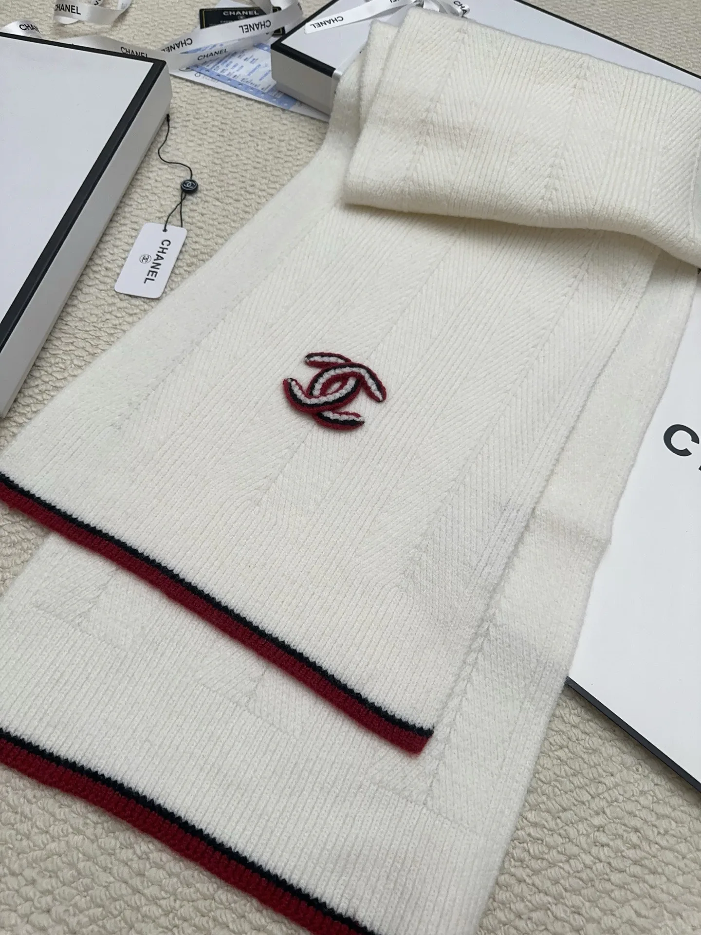 Шарфы Chanel 18275098