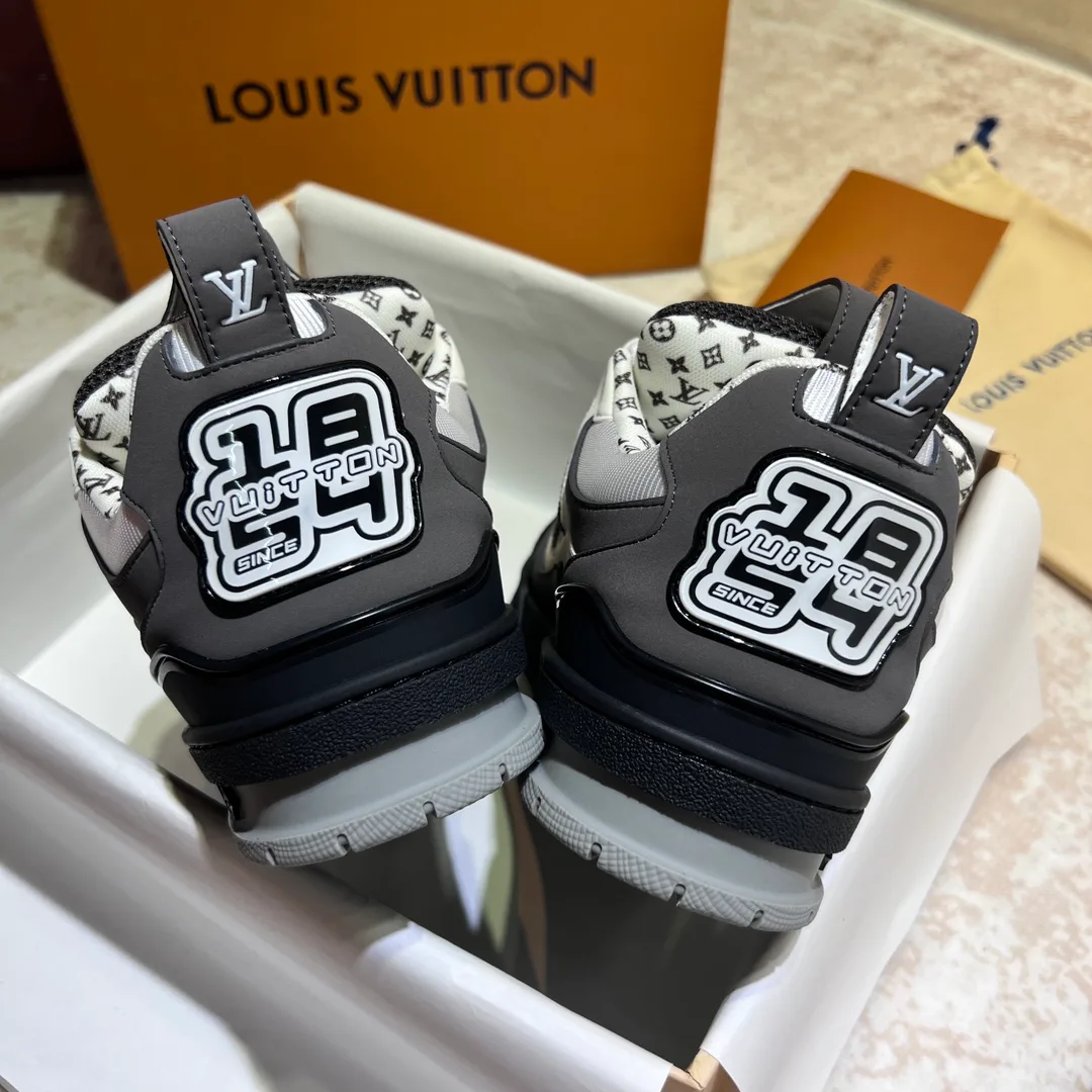 Кроссовки Мужские Louis Vuitton 1961270