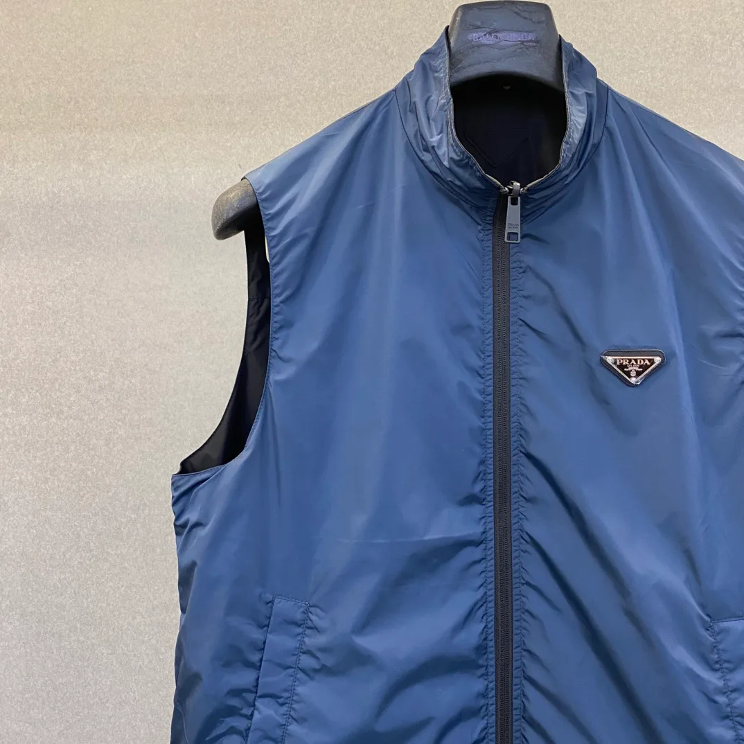 Жилеты Мужские Prada 11193223