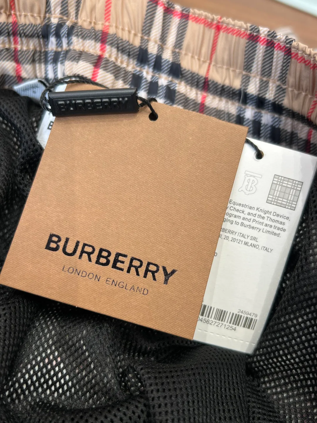 Шорты Мужские Burberry 17303436