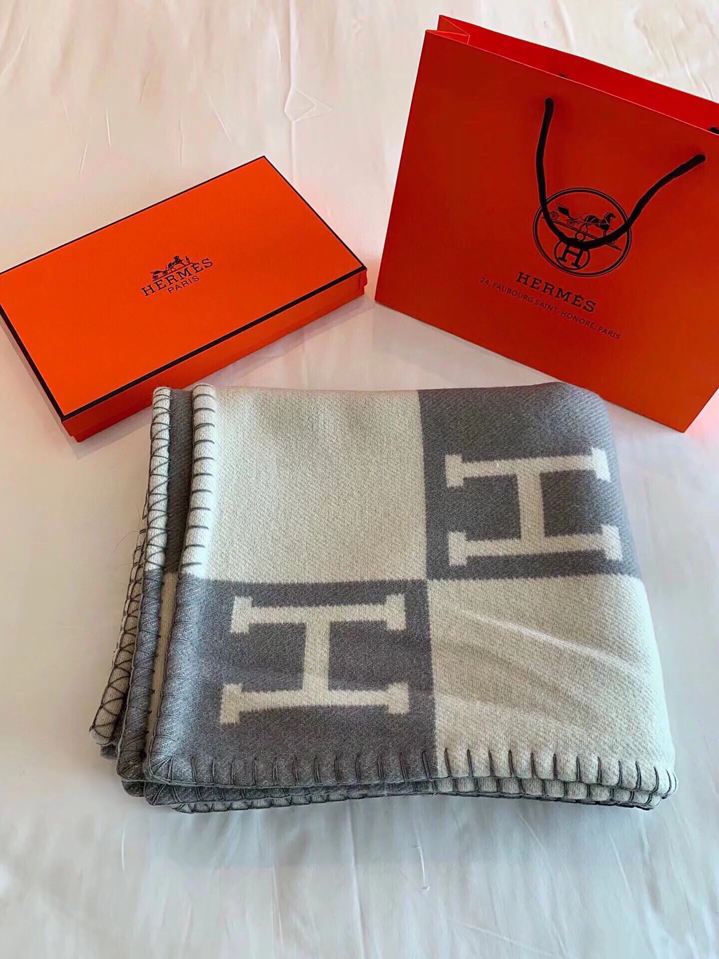 Текстиль Hermes 18002672