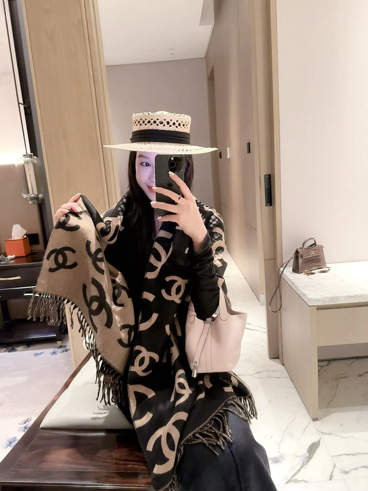 Шарфы Chanel 18222748