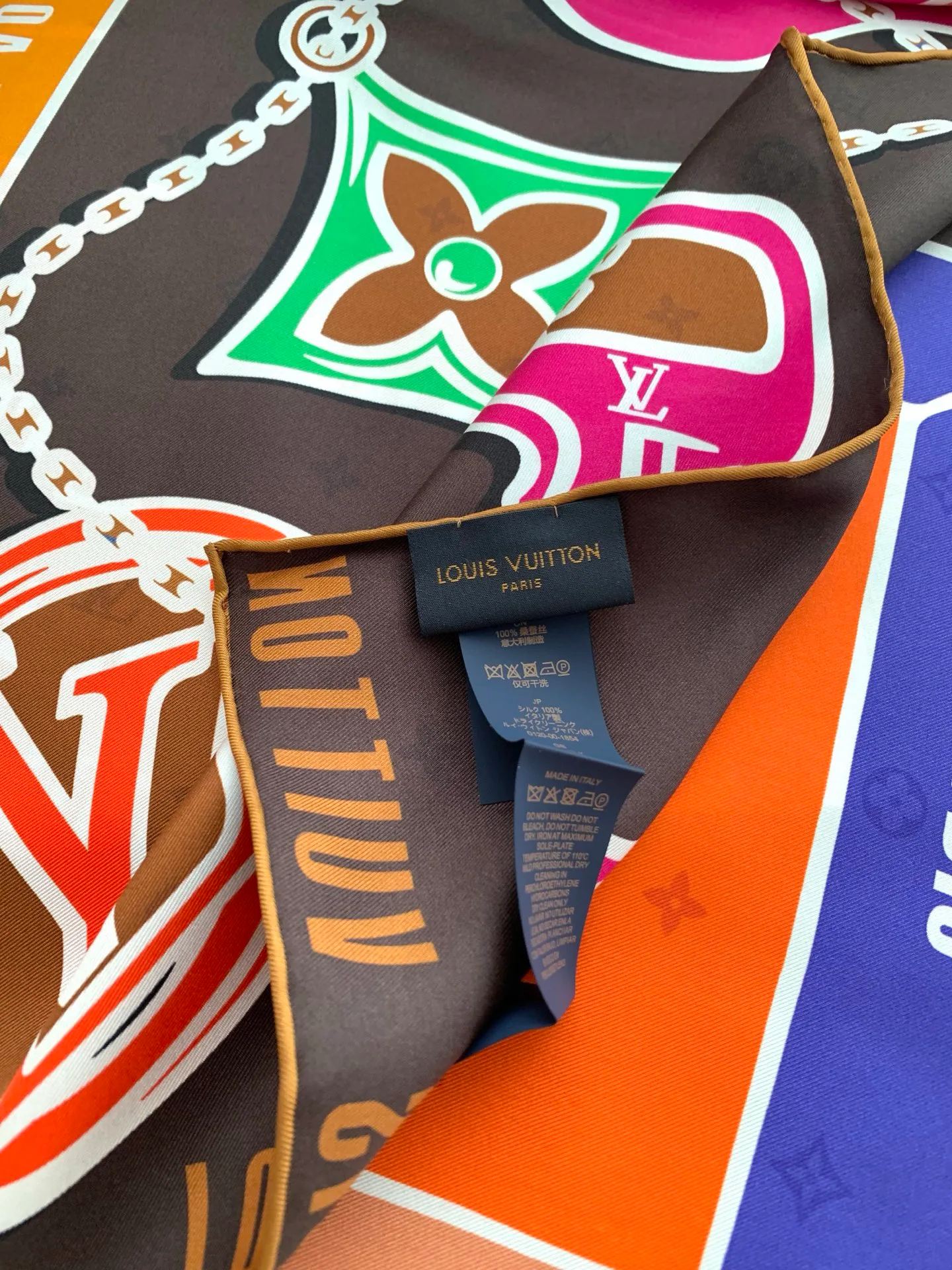 Платки Louis Vuitton 18675528
