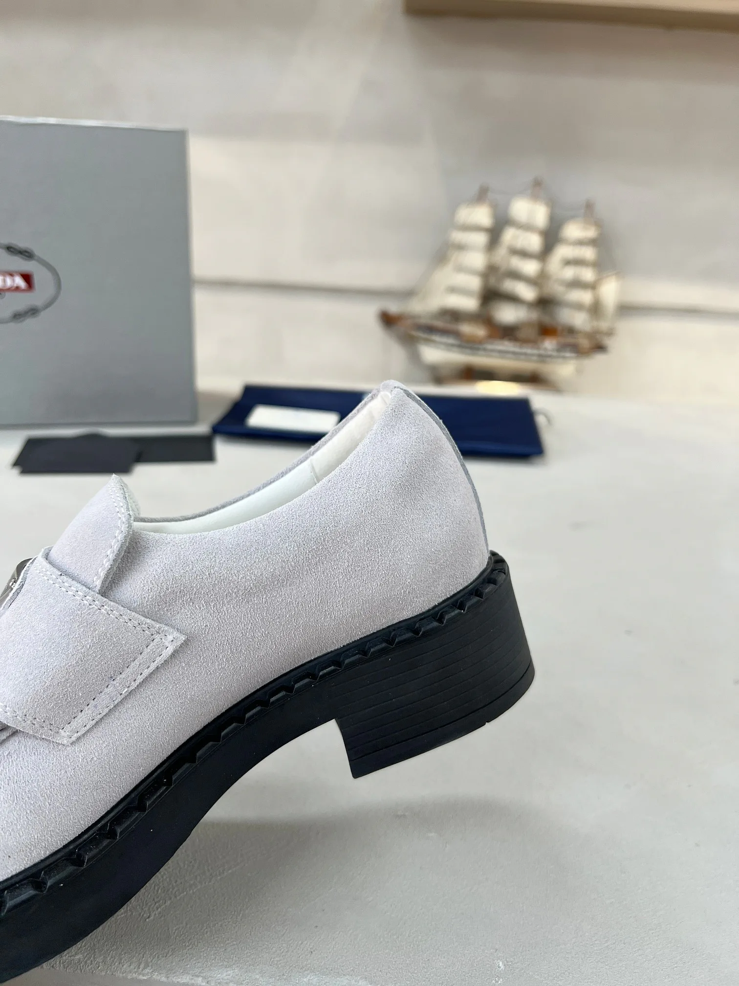 Лоферы Женские Prada 71892