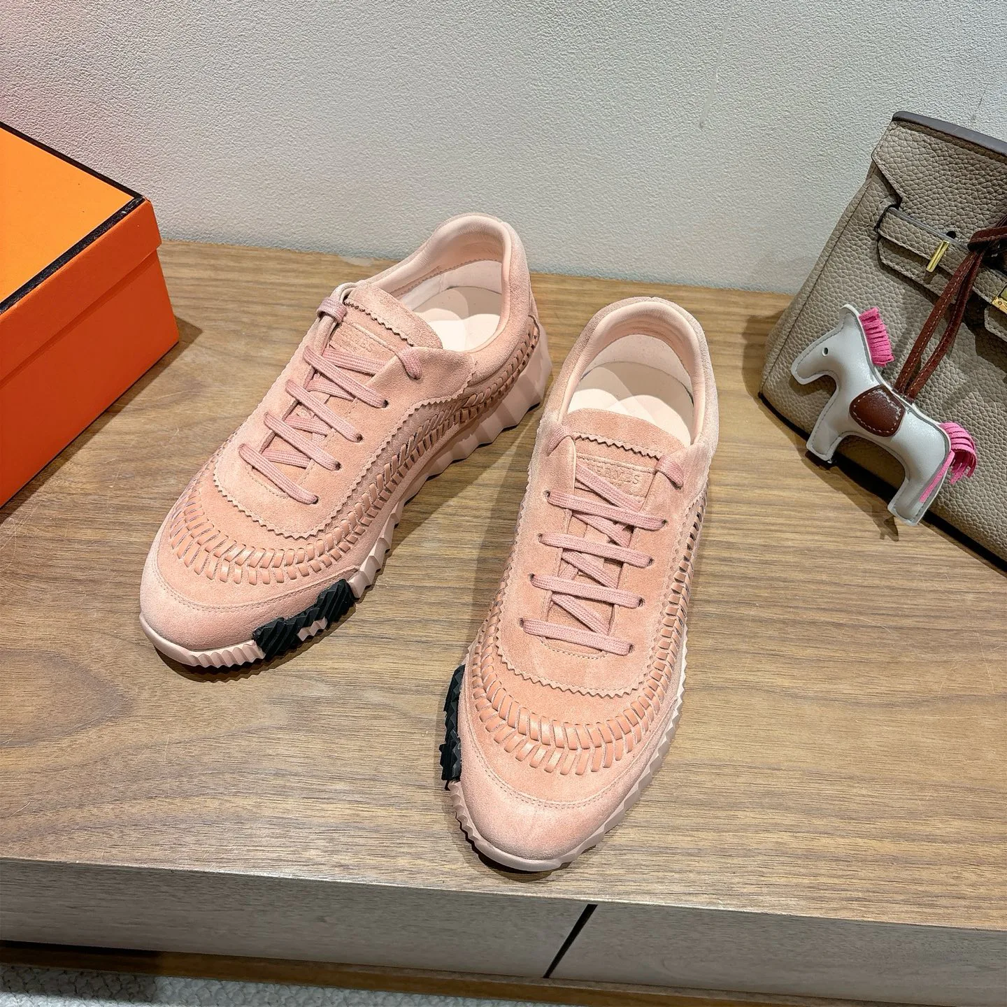 Кроссовки Женские Hermes 10031868