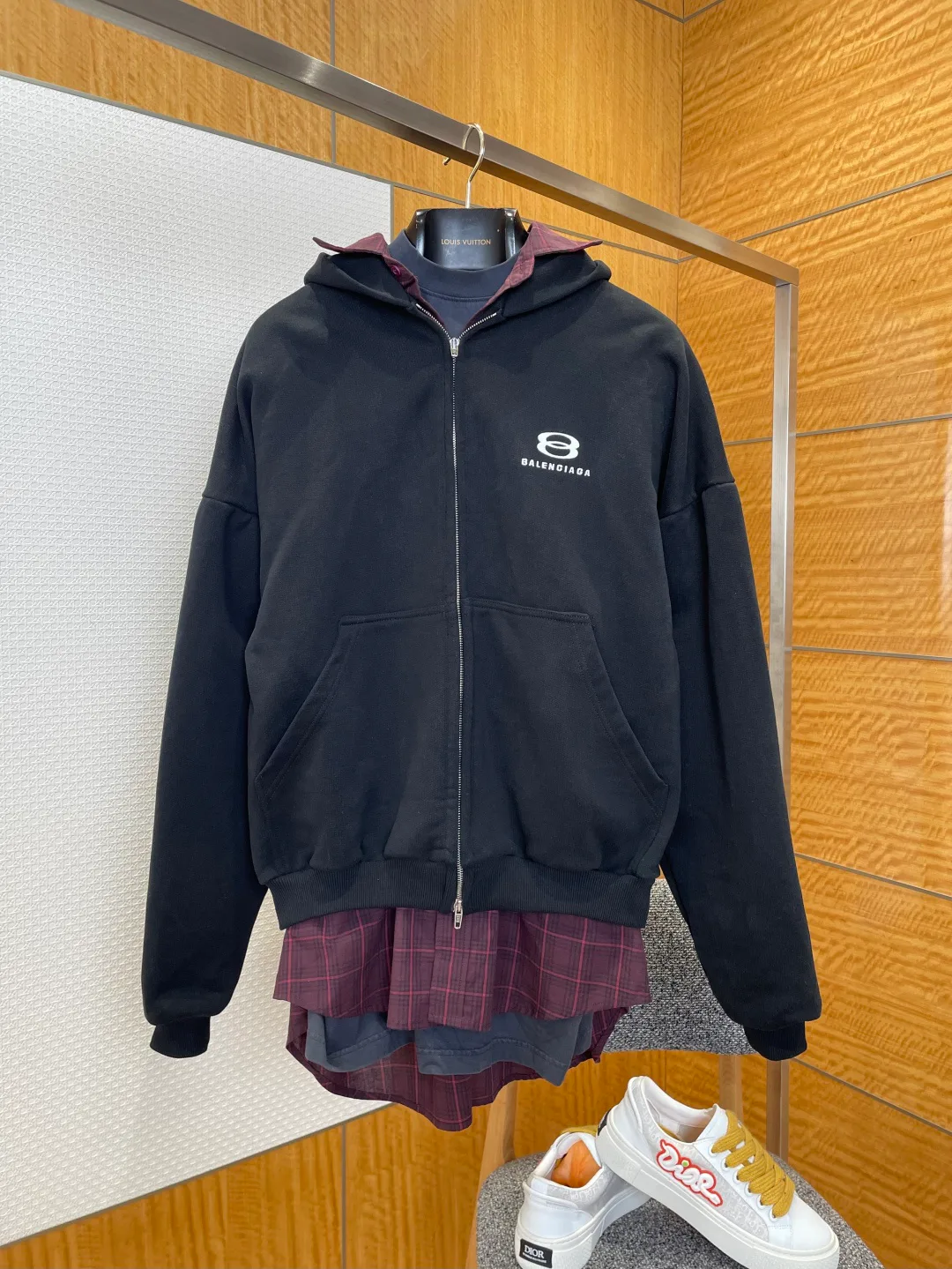 Куртки И Пуховики Мужские Balenciaga 558779