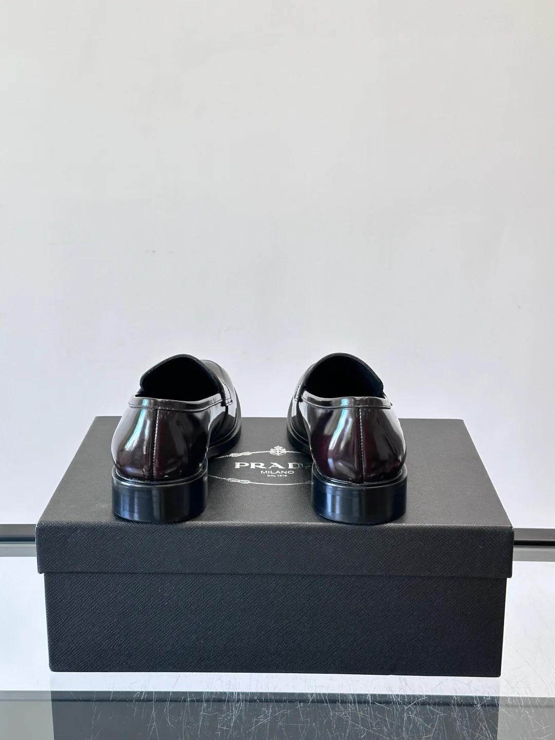 Лоферы И Туфли Мужские Prada 884587