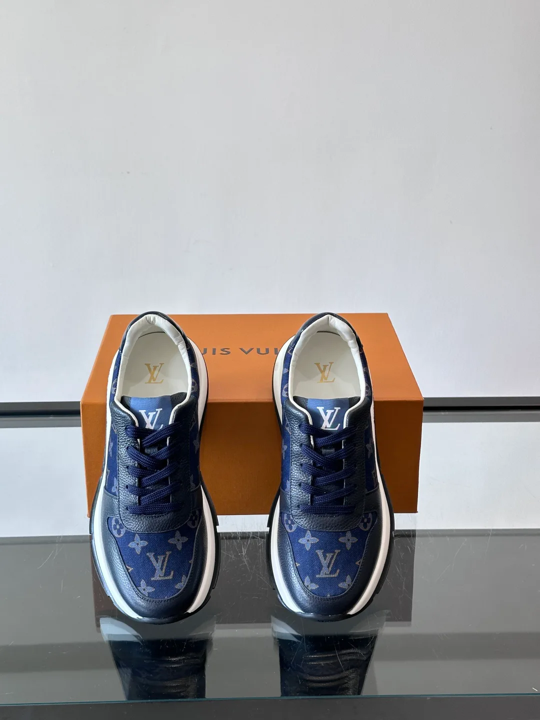 Кроссовки Мужские Louis Vuitton 398357