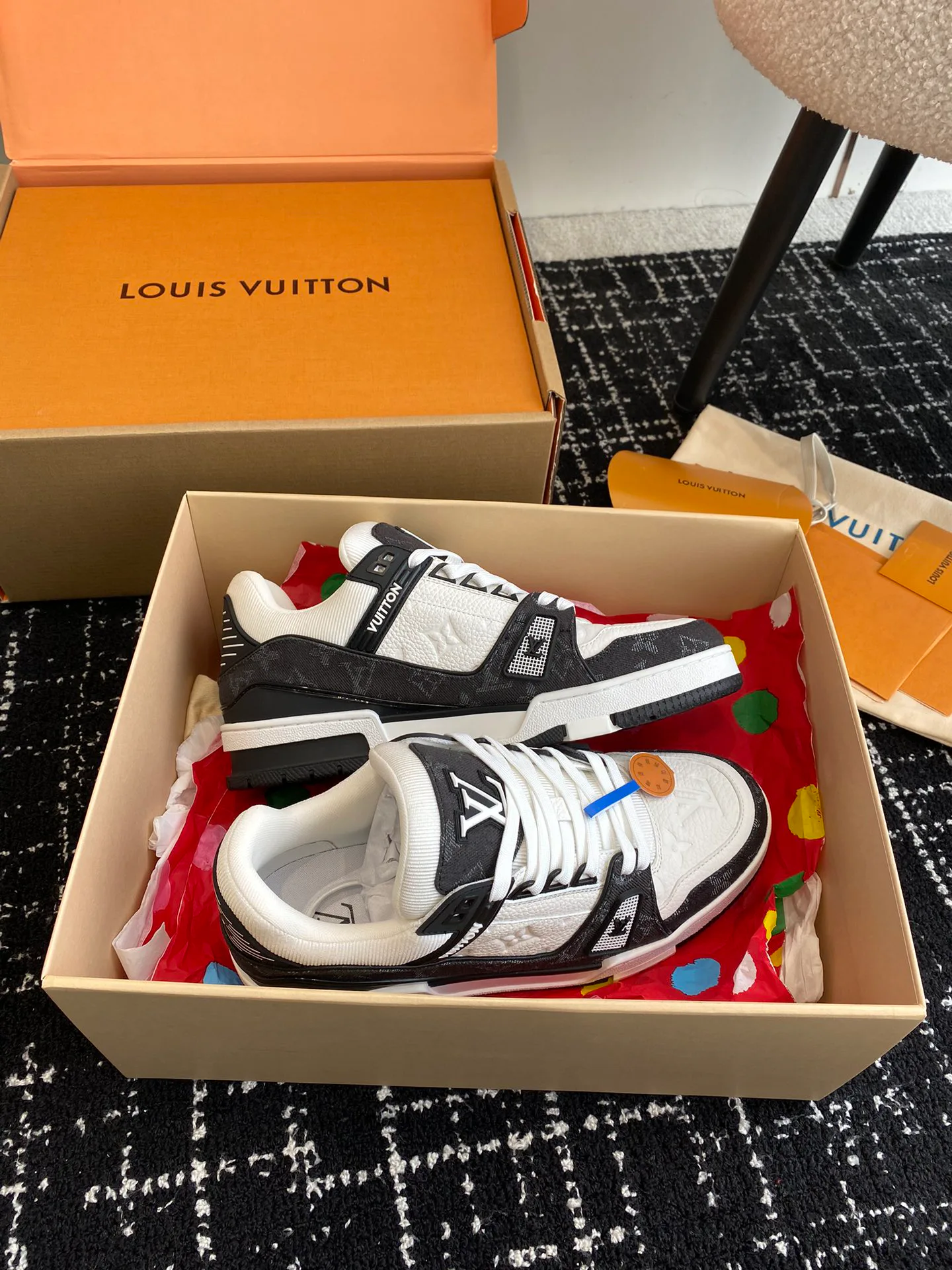 Кроссовки Женские Louis Vuitton 5790907