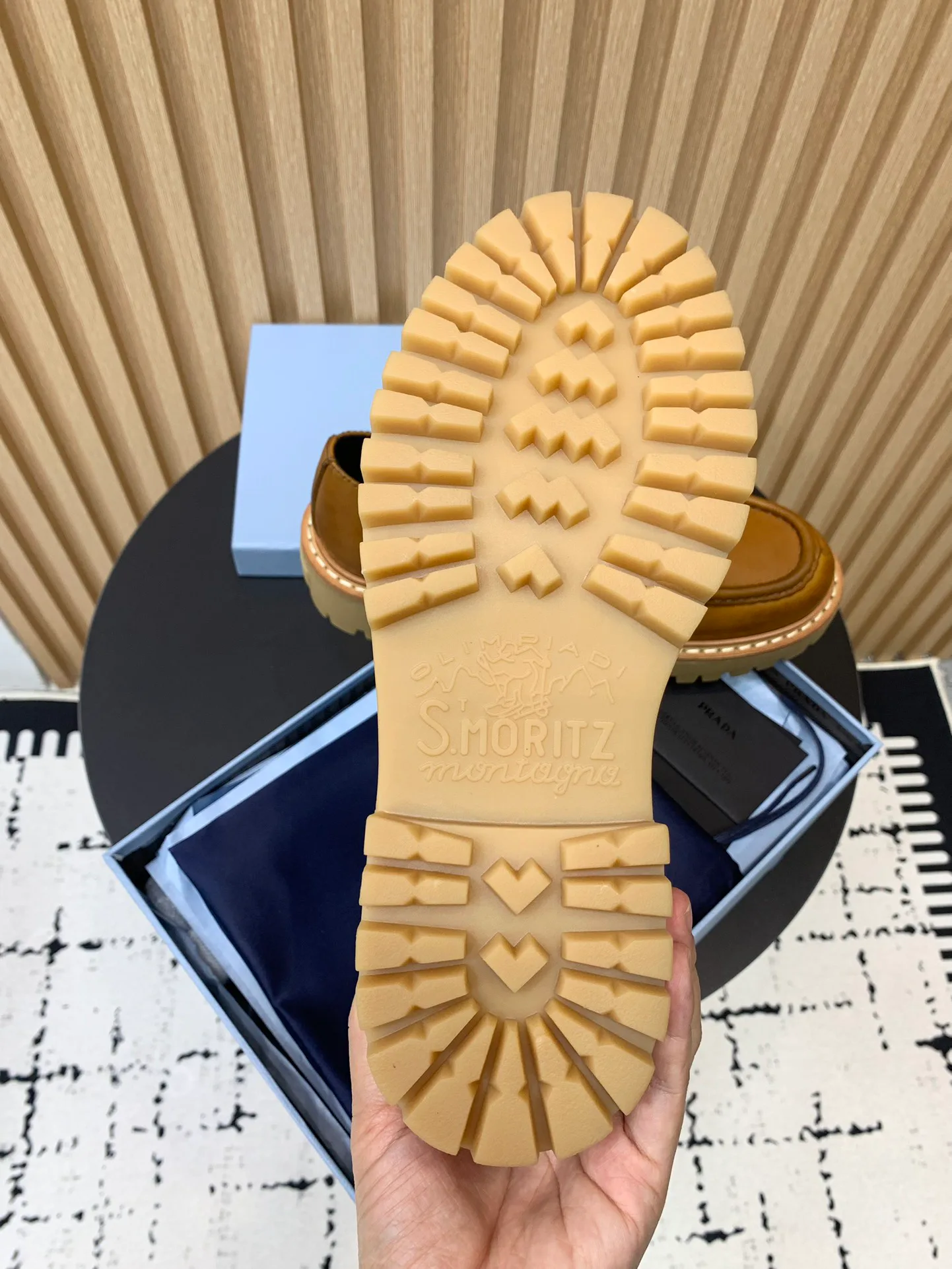 Лоферы И Мокасины Женские Prada 10642