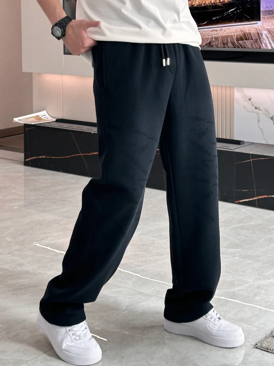 Брюки Мужские Balenciaga 13169965