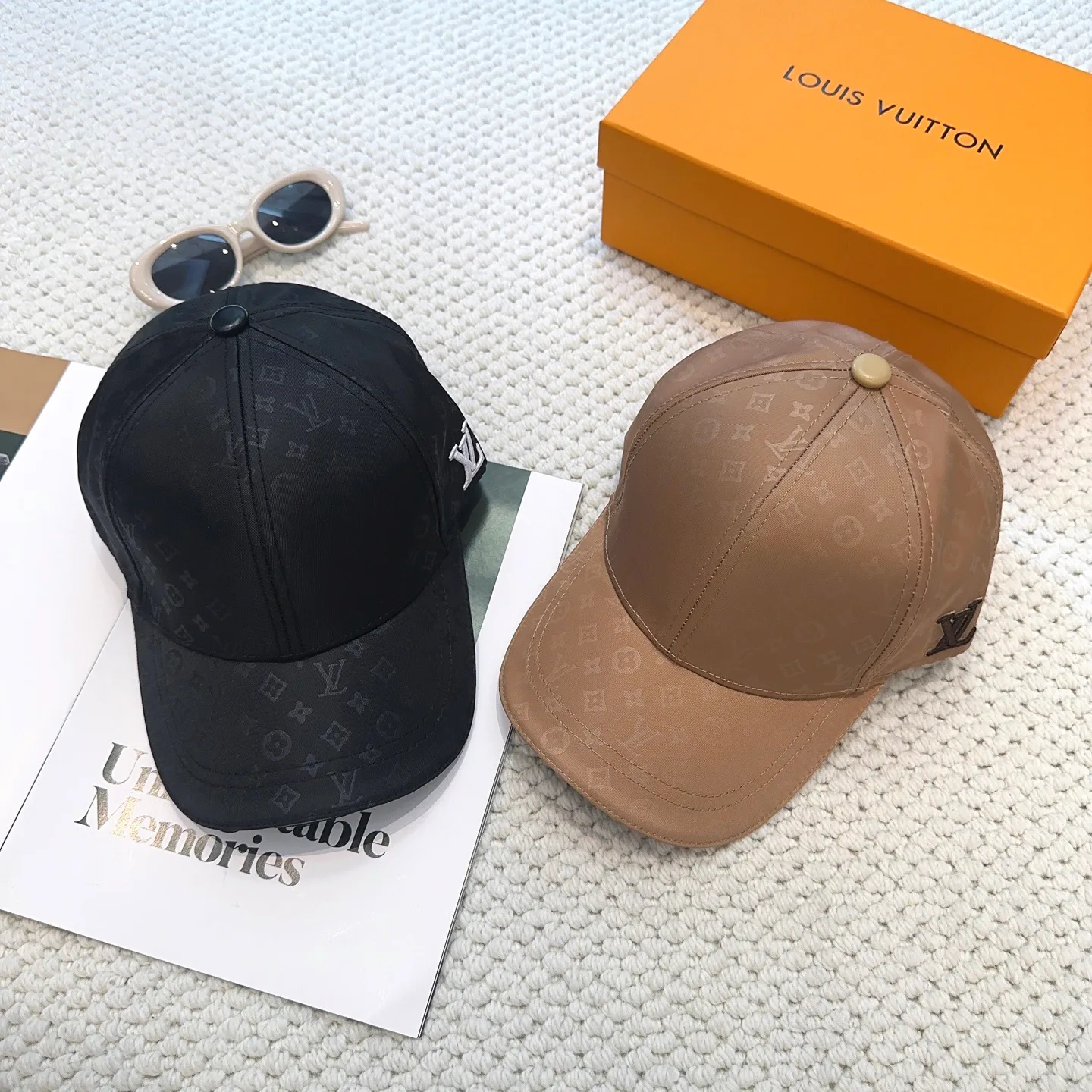 Головные Уборы Louis Vuitton 10776545