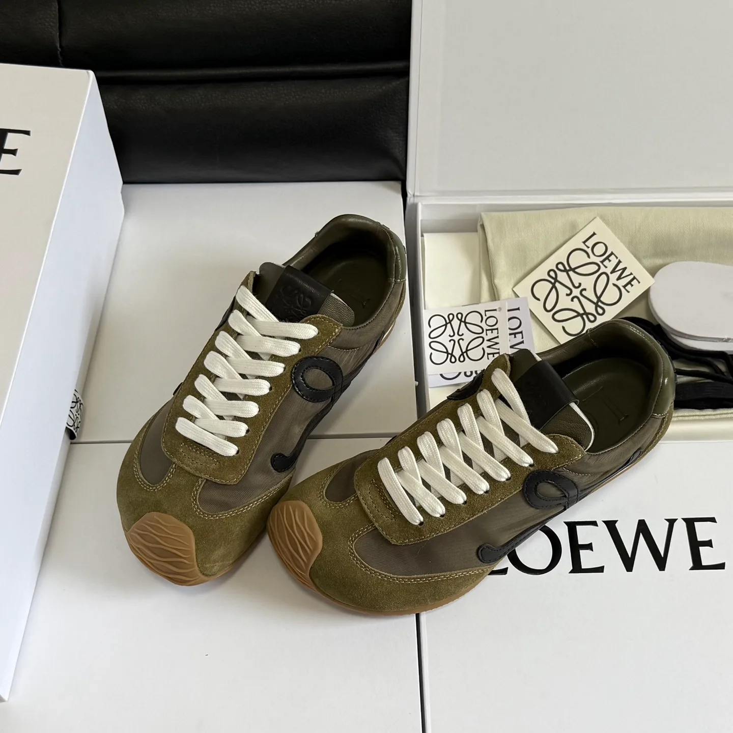 Кроссовки Женские Loewe 6131991