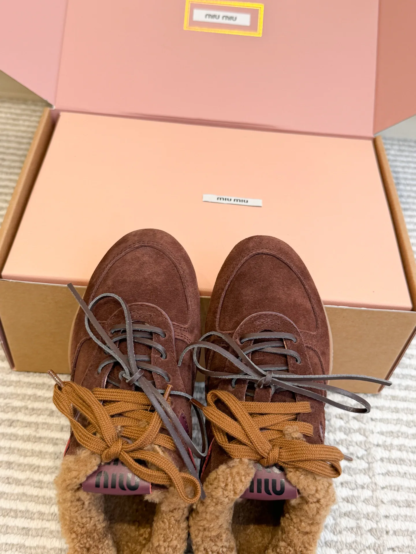 Кроссовки Женские Miu Miu 18731677
