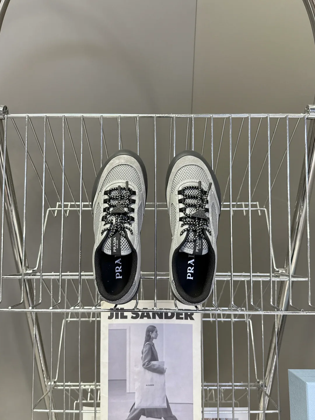 Кроссовки Женские Prada 13478276