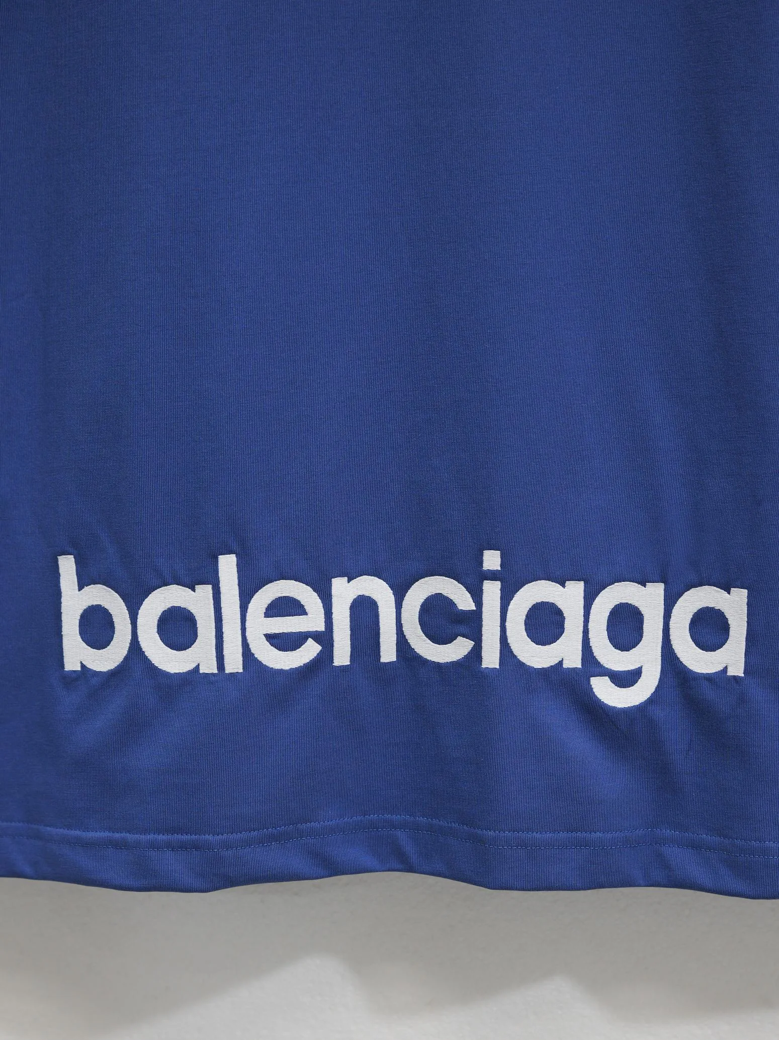 Футболки Женские Balenciaga 382193